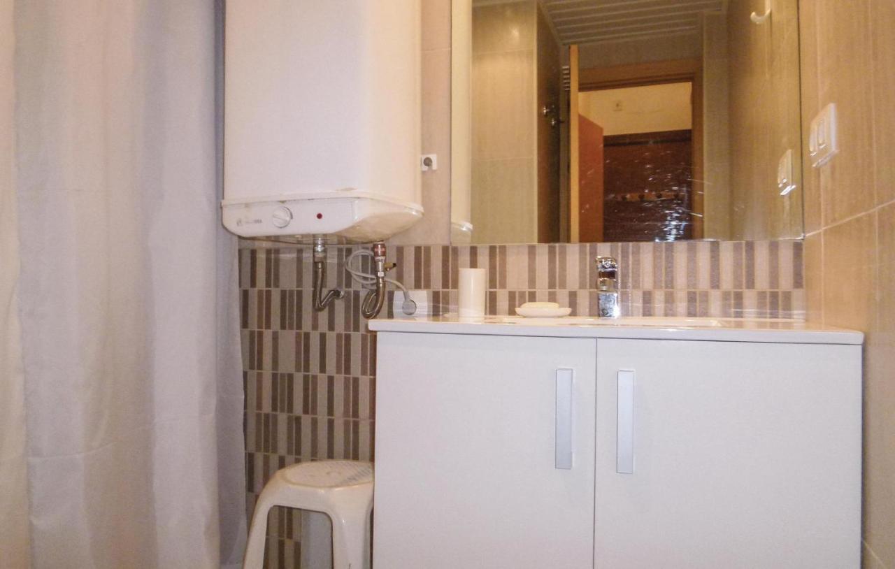 Nice Apartment In Benalmdena Costa With 1 Bedrooms, Wifi And Outdoor Swimming Pool 贝纳尔马德纳 外观 照片